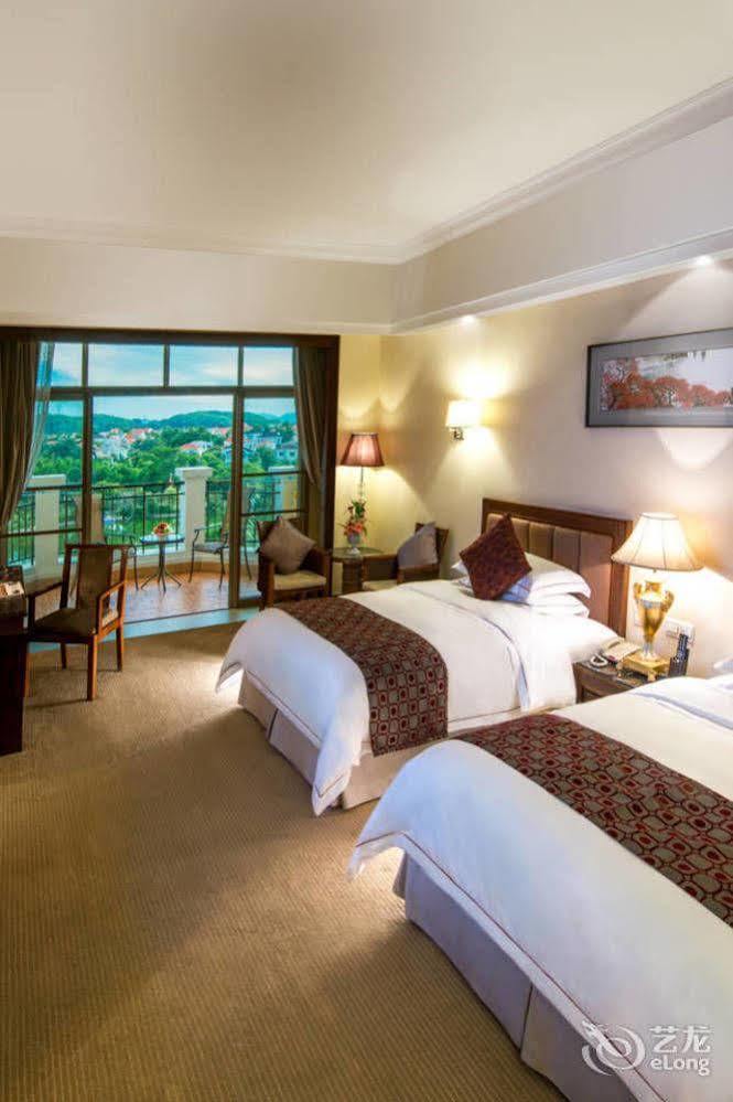 Phoenix Hotel Wuyi Jiangmen Exterior photo